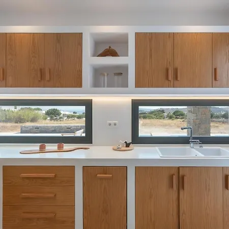 Near - 3br - Private Pool - Candia בית נופש *