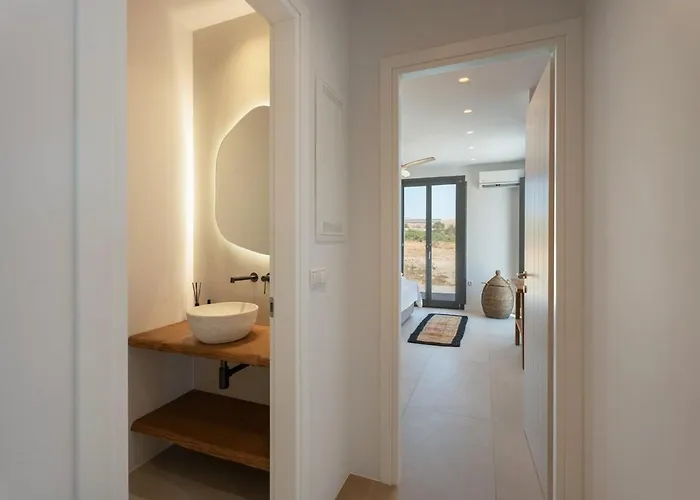 Near - 3br - Private Pool - Candia 別荘 ナウサ