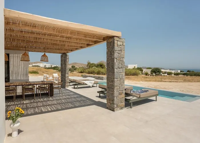 Near - 3br - Private Pool - Candia